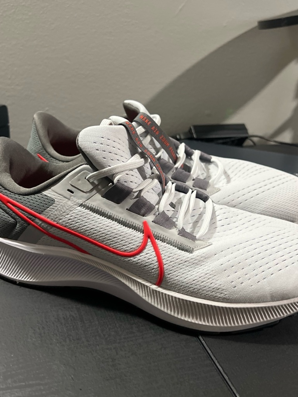 Nike Men’s Running Shoes - White with Red Swoosh zise 12.5